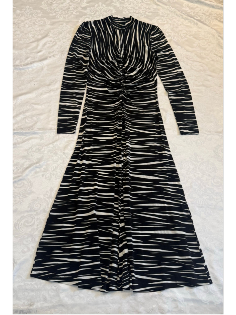 Stine Goya Asher Ruched Zebra Print Jersey Long Sleeve Midi Dress Black Cream Sm - Picture 3 of 6